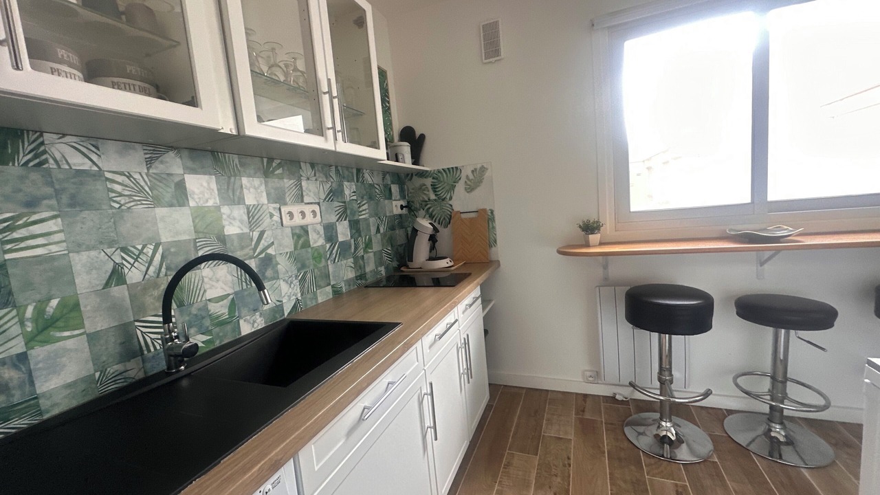 Photo of Kitchen in Le Grau-Du-Roi