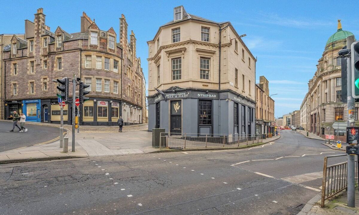 Photo of Others in Laurieston