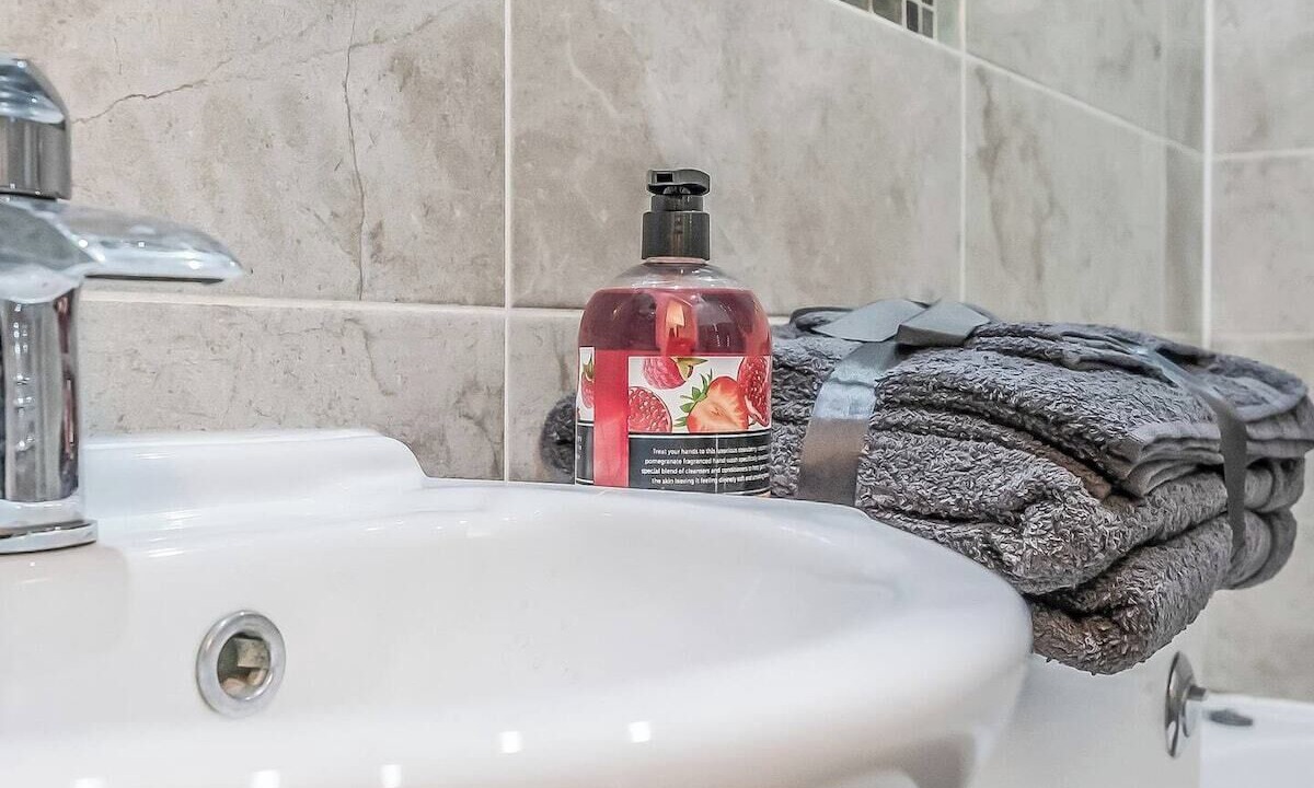 Photo of Bathroom in Laurieston