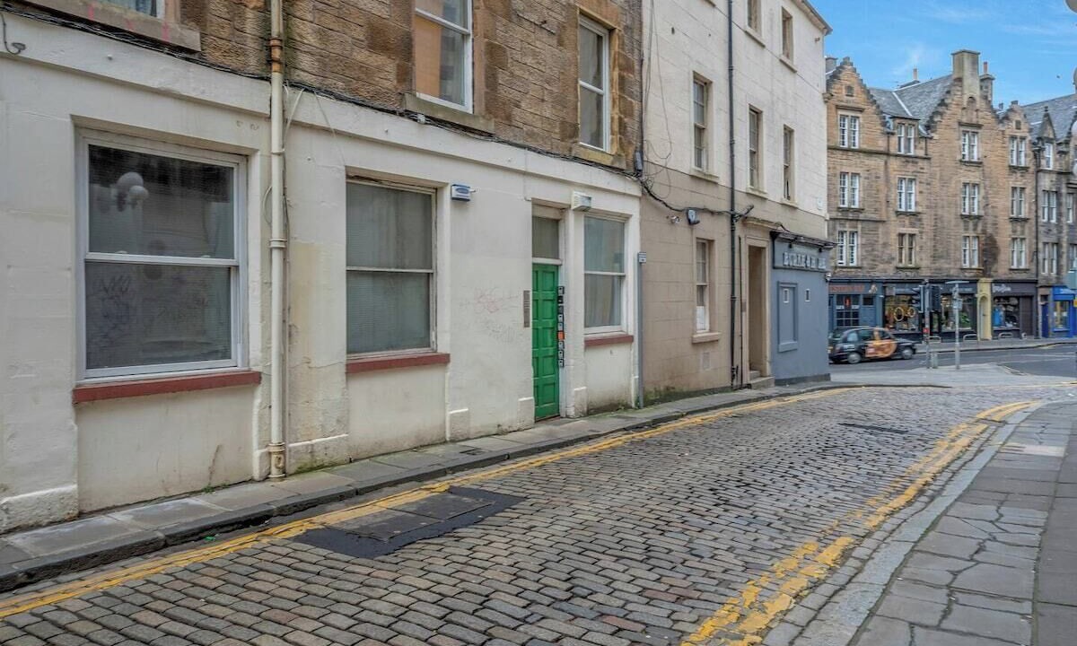 Photo of Others in Laurieston