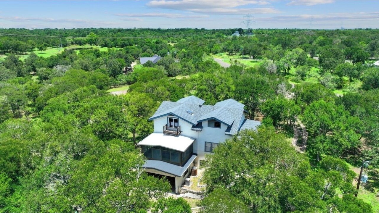 Photo of Outdoor in Del Valle