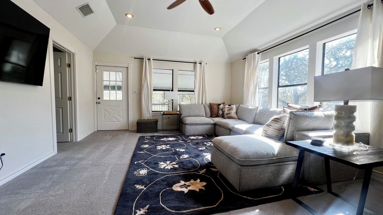 Photo of Livingroom in Del Valle