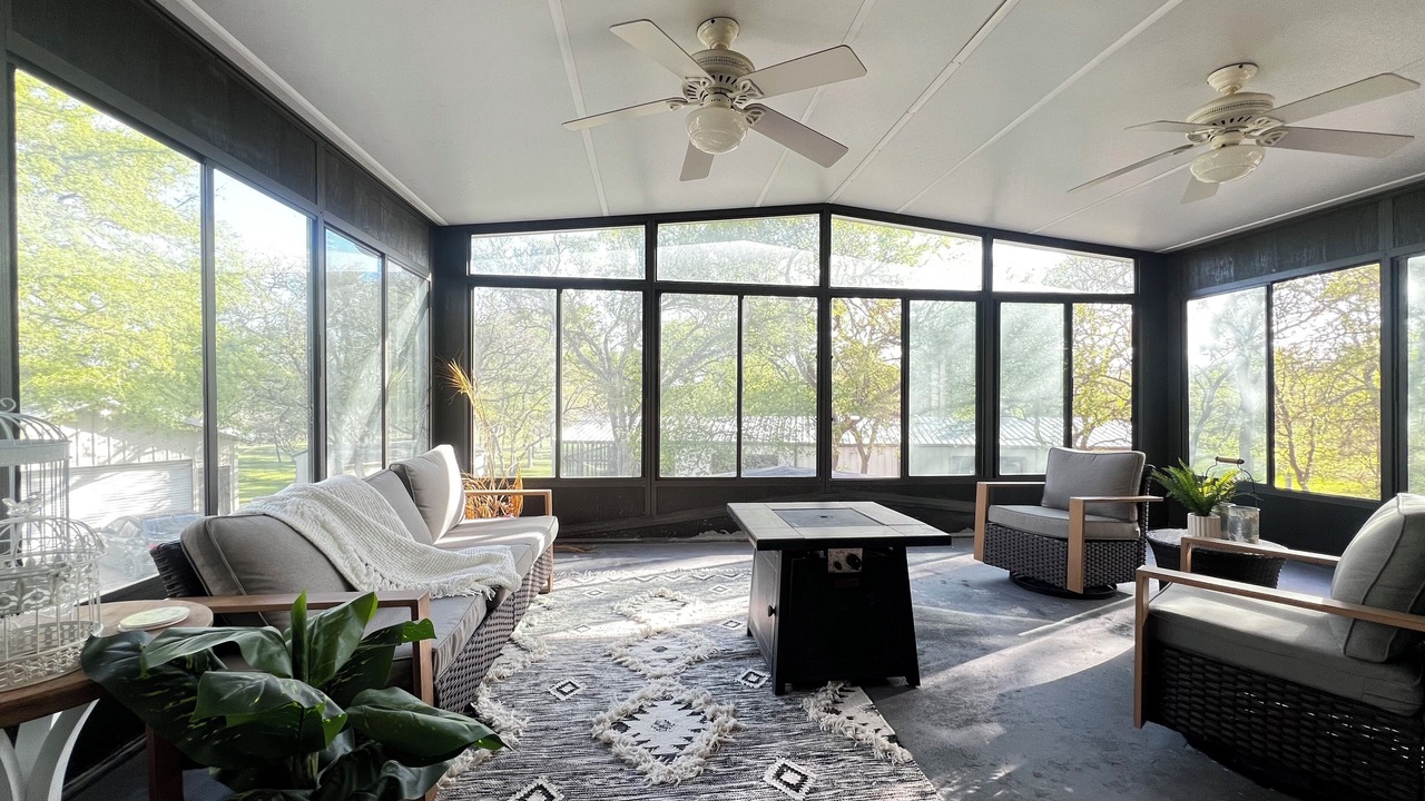 Photo of Livingroom in Del Valle