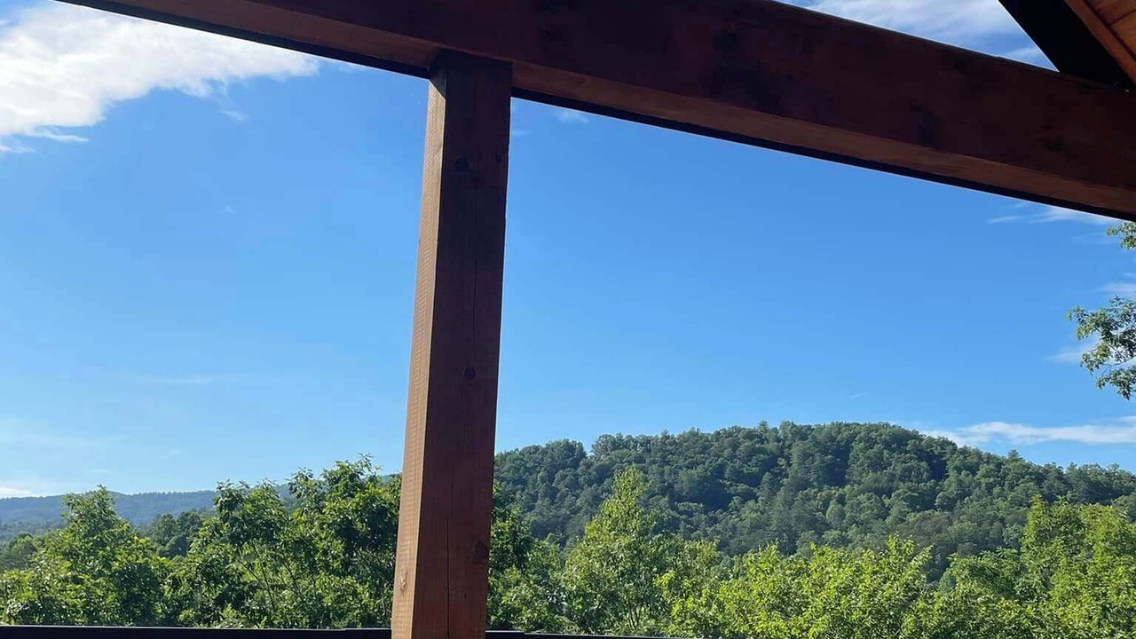 Photo of Outdoor in Hayesville