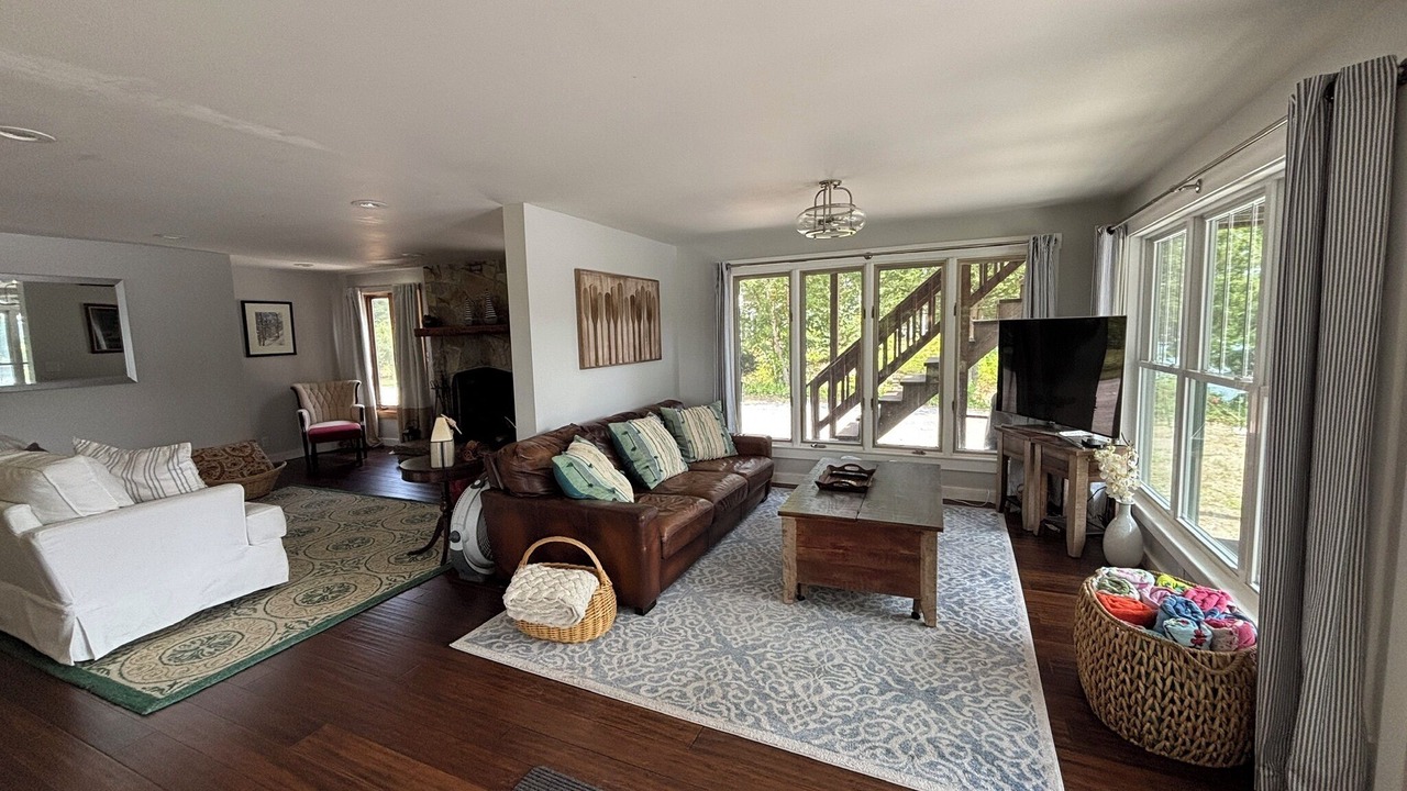 Photo of Livingroom in Rindge