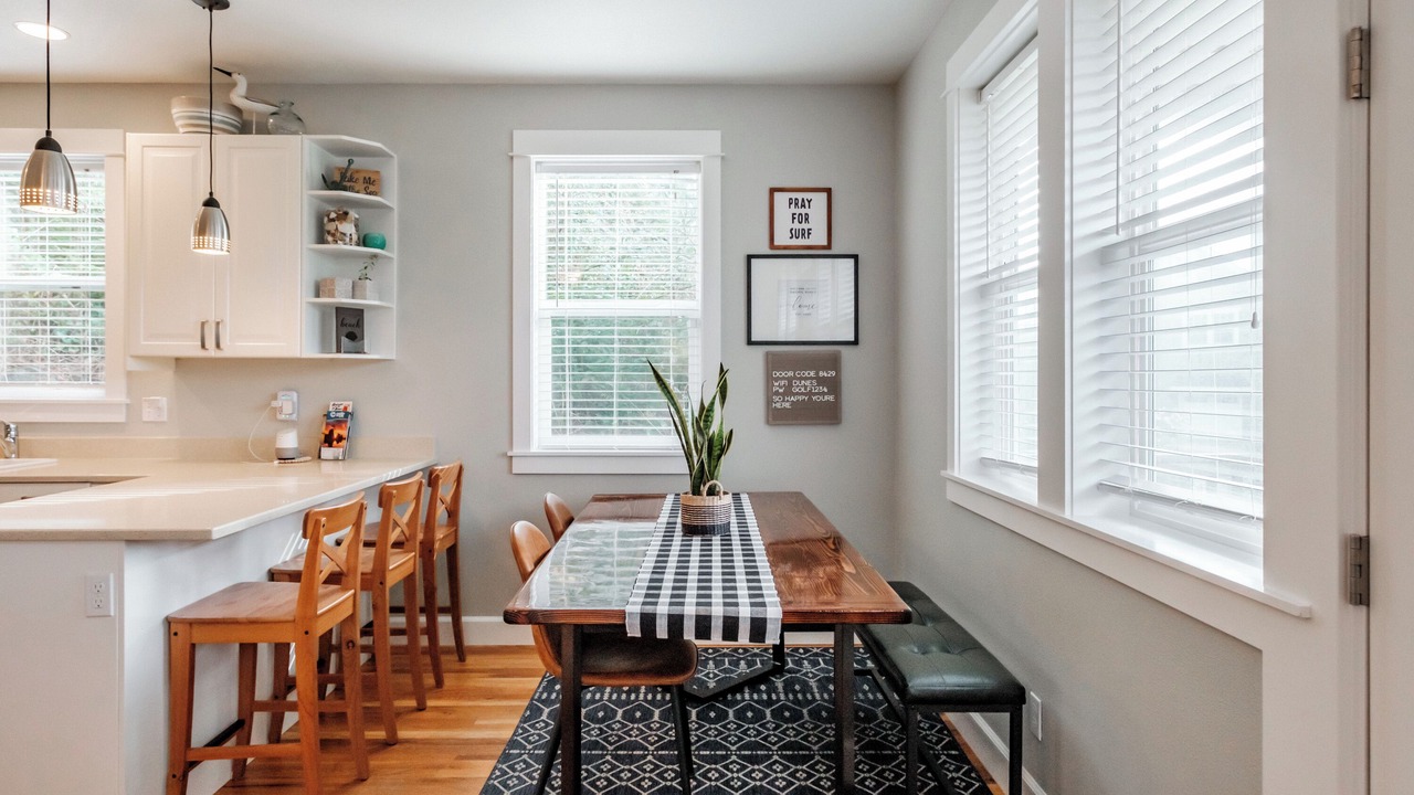 Photo of Others in Nelscott