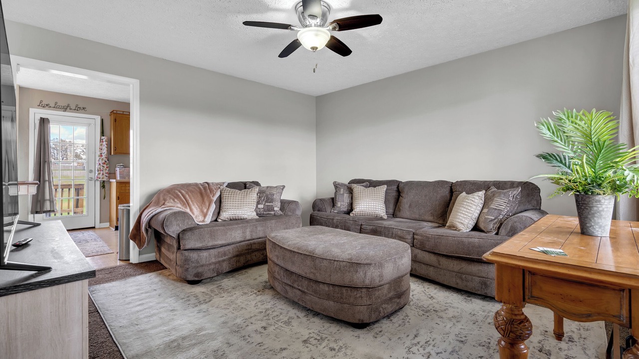 Photo of Bedroom in Oak Grove
