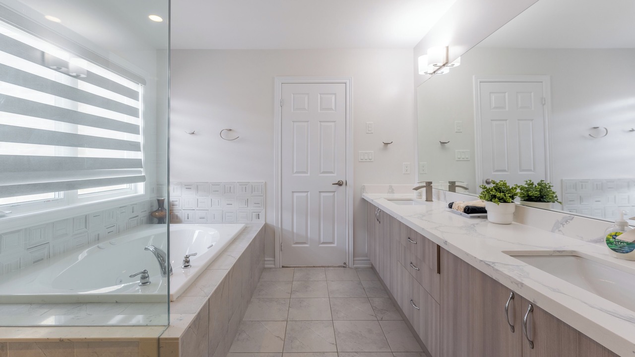 Photo of Bathroom in Caledon