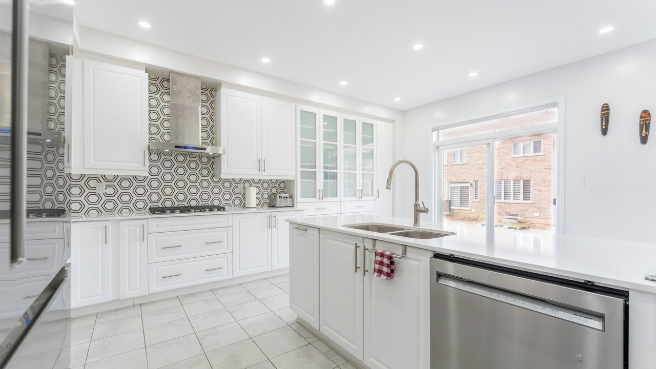 Photo of Kitchen in Caledon