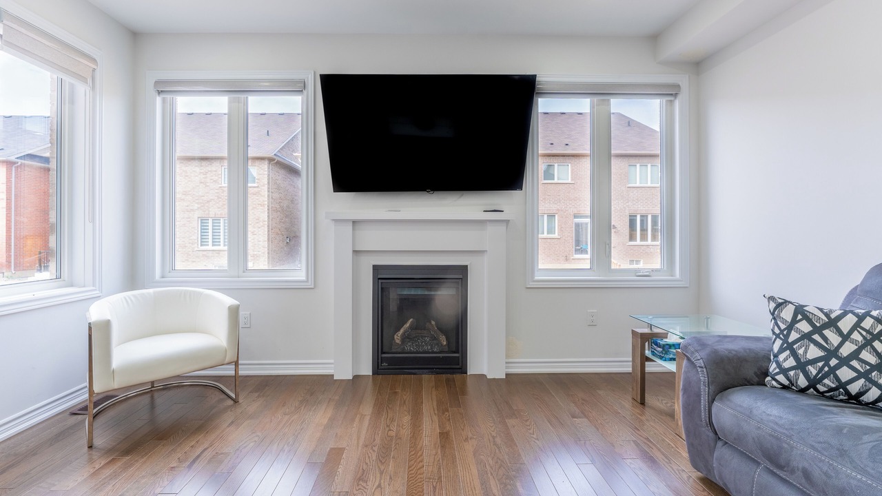 Photo of Livingroom in Caledon