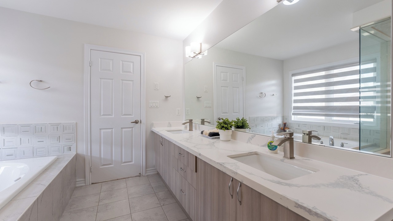 Photo of Bathroom in Caledon