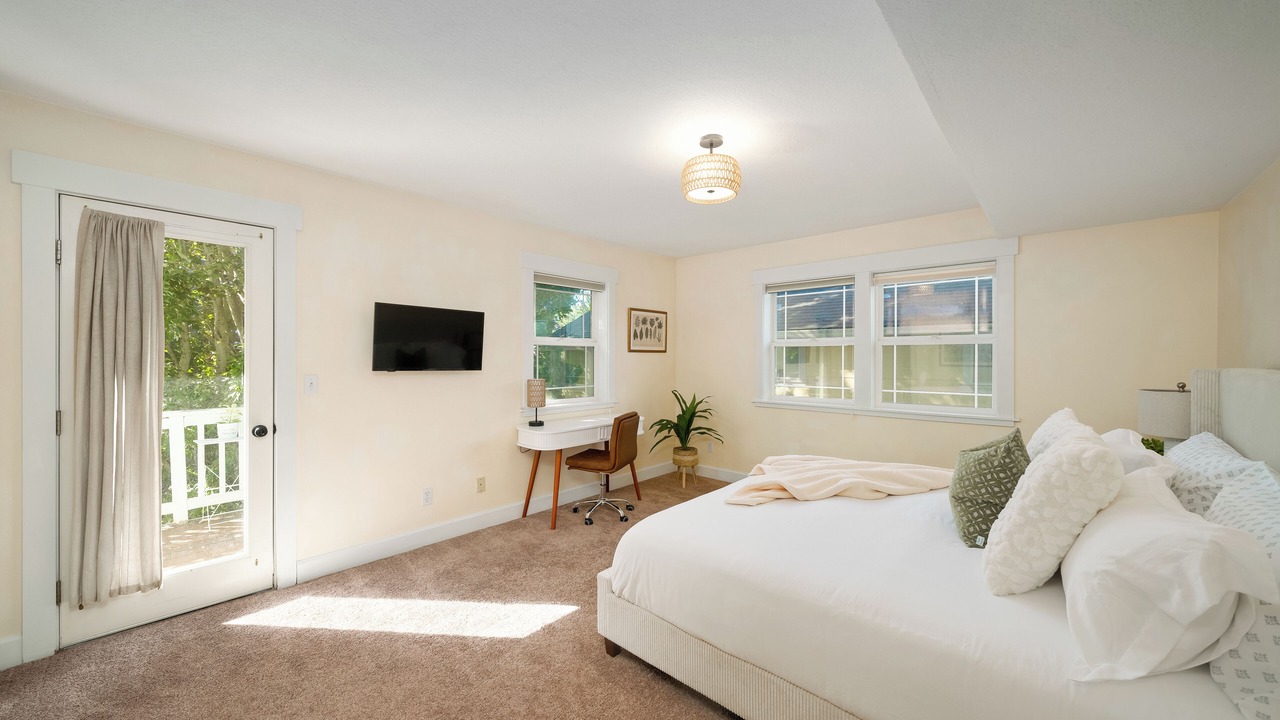 Photo of Bedroom in Belmont