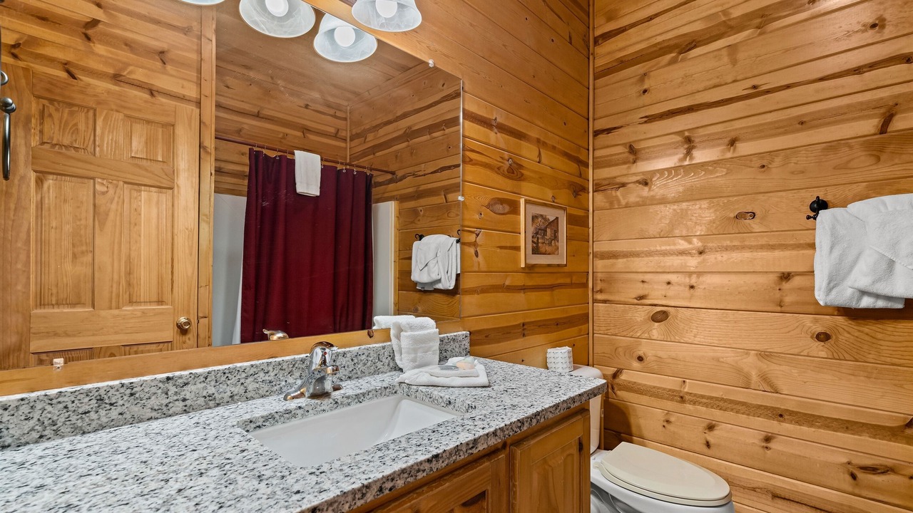 Photo of Bathroom in Pigeon Forge