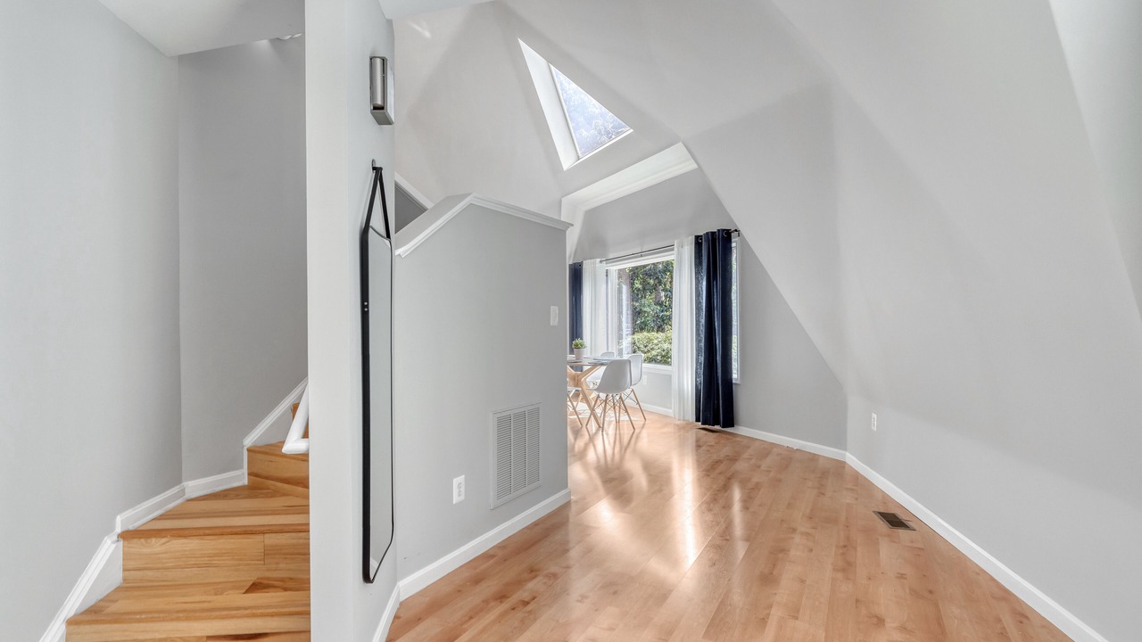 Photo of Bedroom in Haymarket