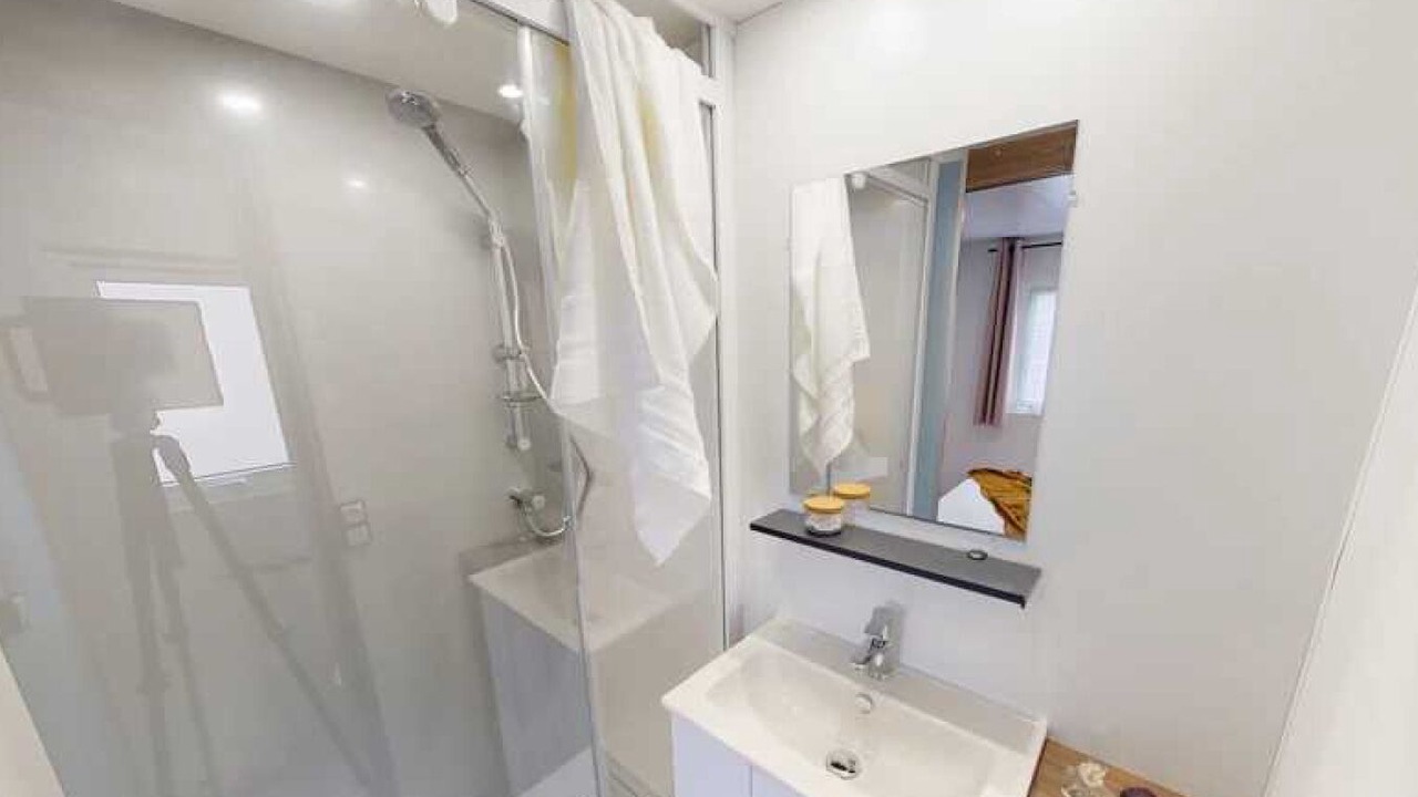 Photo of Bathroom in Gastes