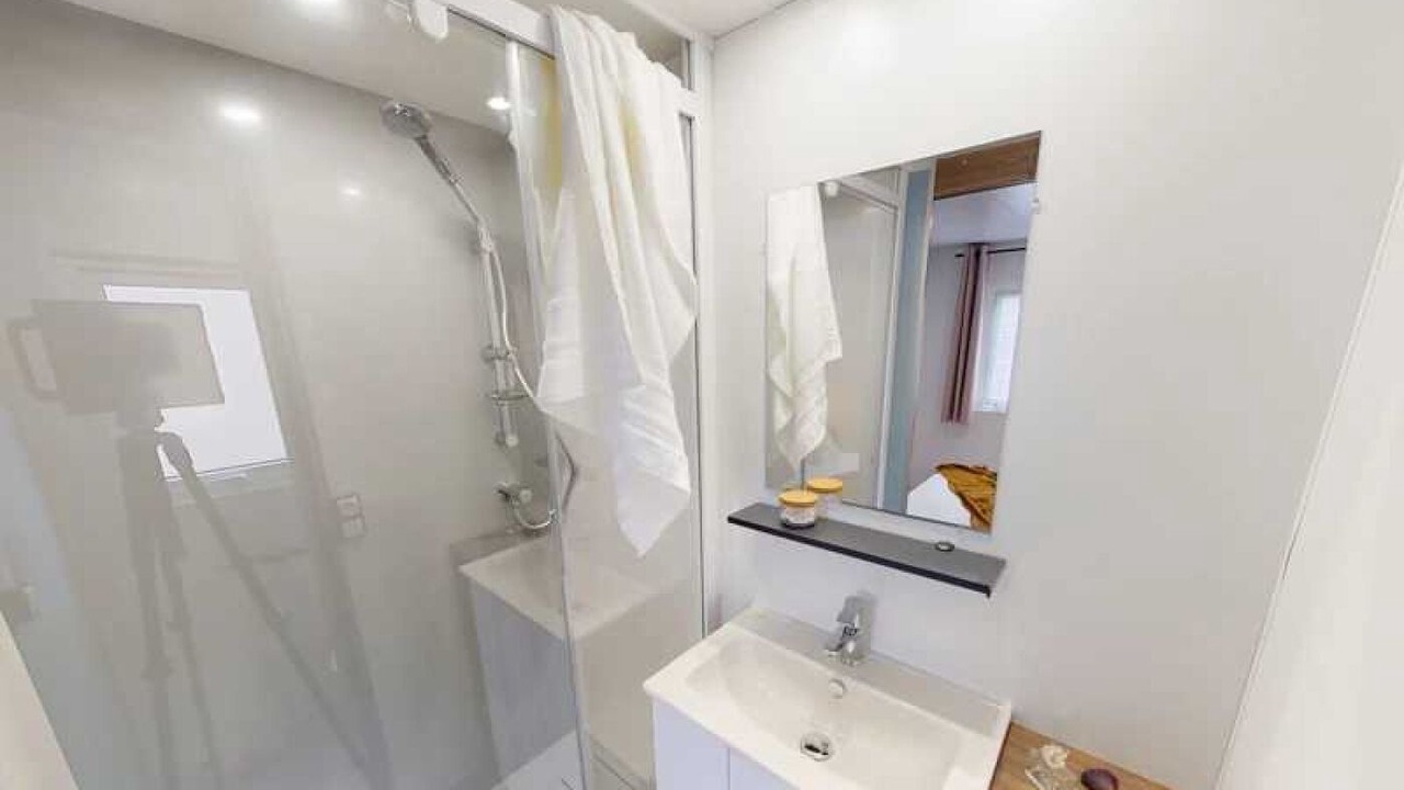 Photo of Bathroom in Gastes