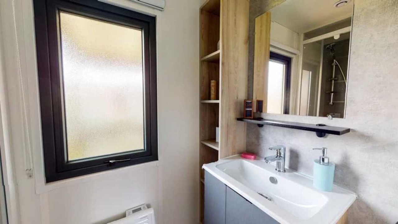Photo of Bathroom in Gastes