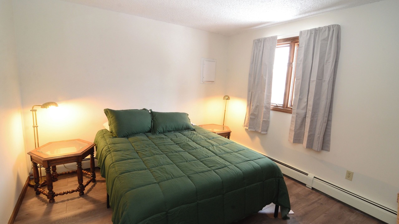 Photo of Bedroom in Conesus