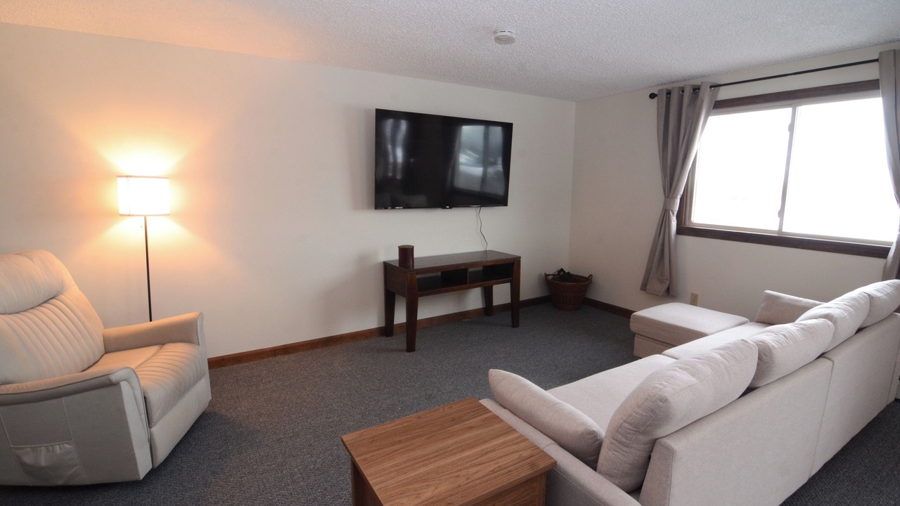 Photo of Livingroom in Conesus