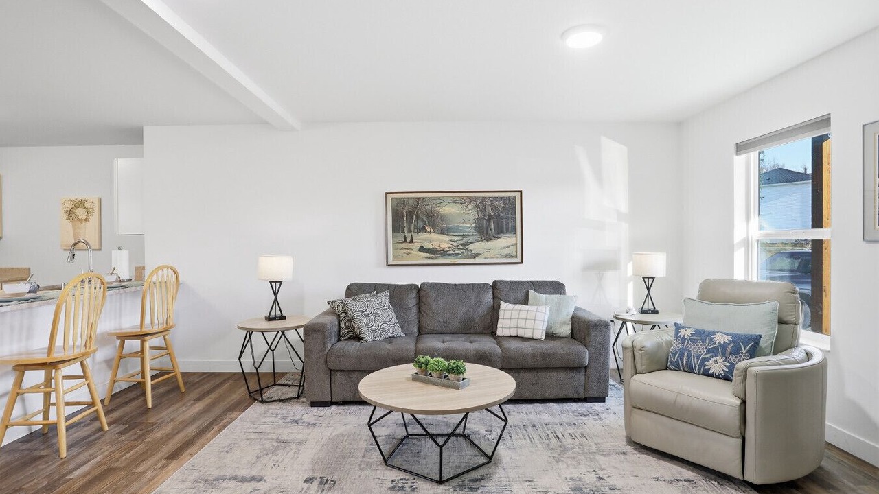 Photo of Livingroom in Meadow Lakes