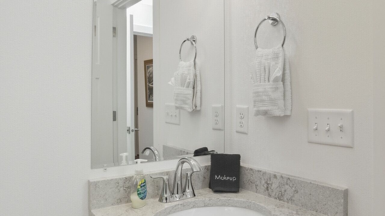 Photo of Bathroom in Meadow Lakes