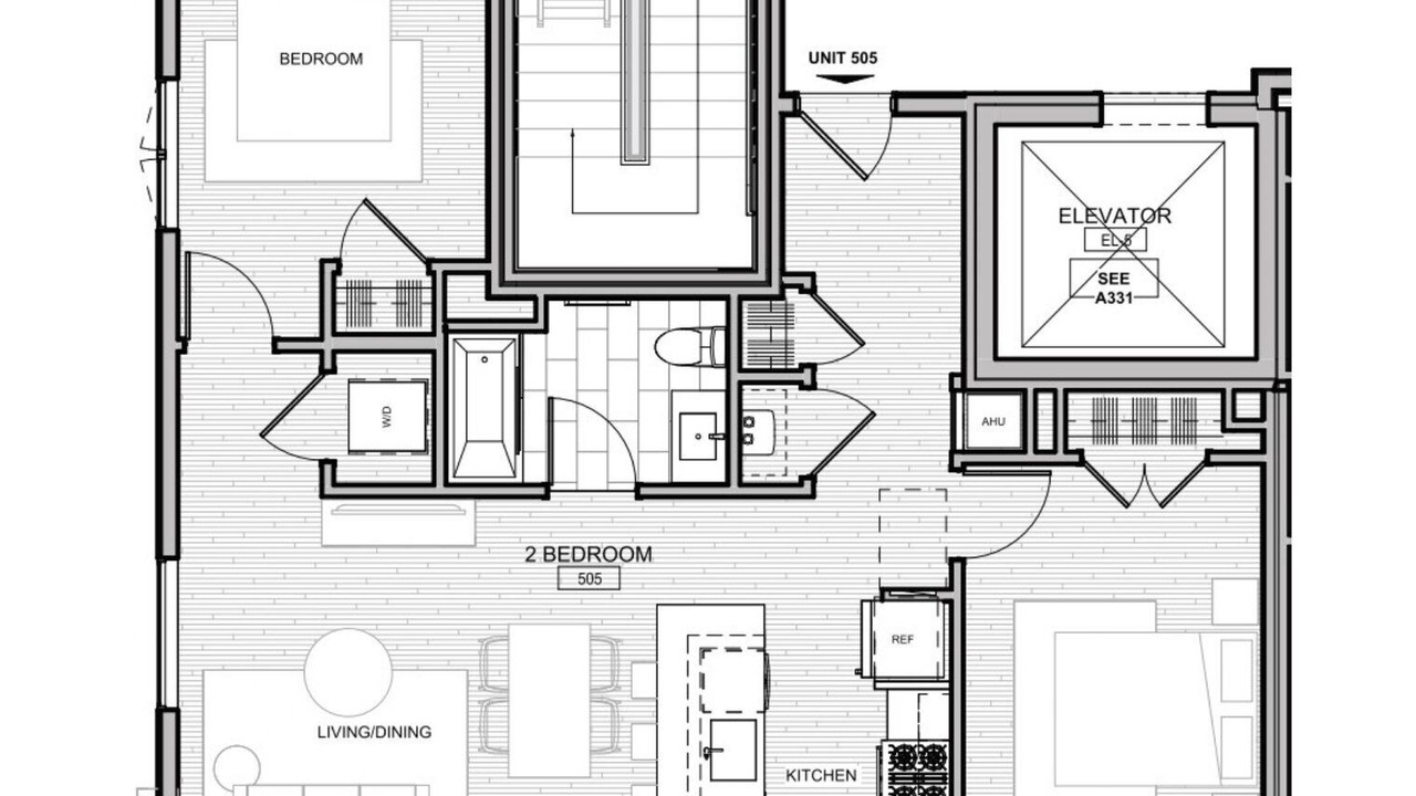 Photo of Others in Central-Maverick Square - Paris Street