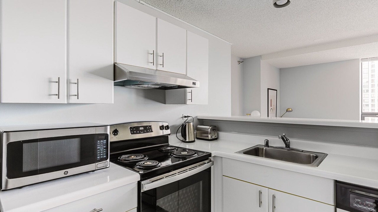 Photo of Kitchen in Streeterville