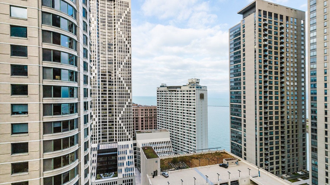 Photo of Outdoor in Streeterville