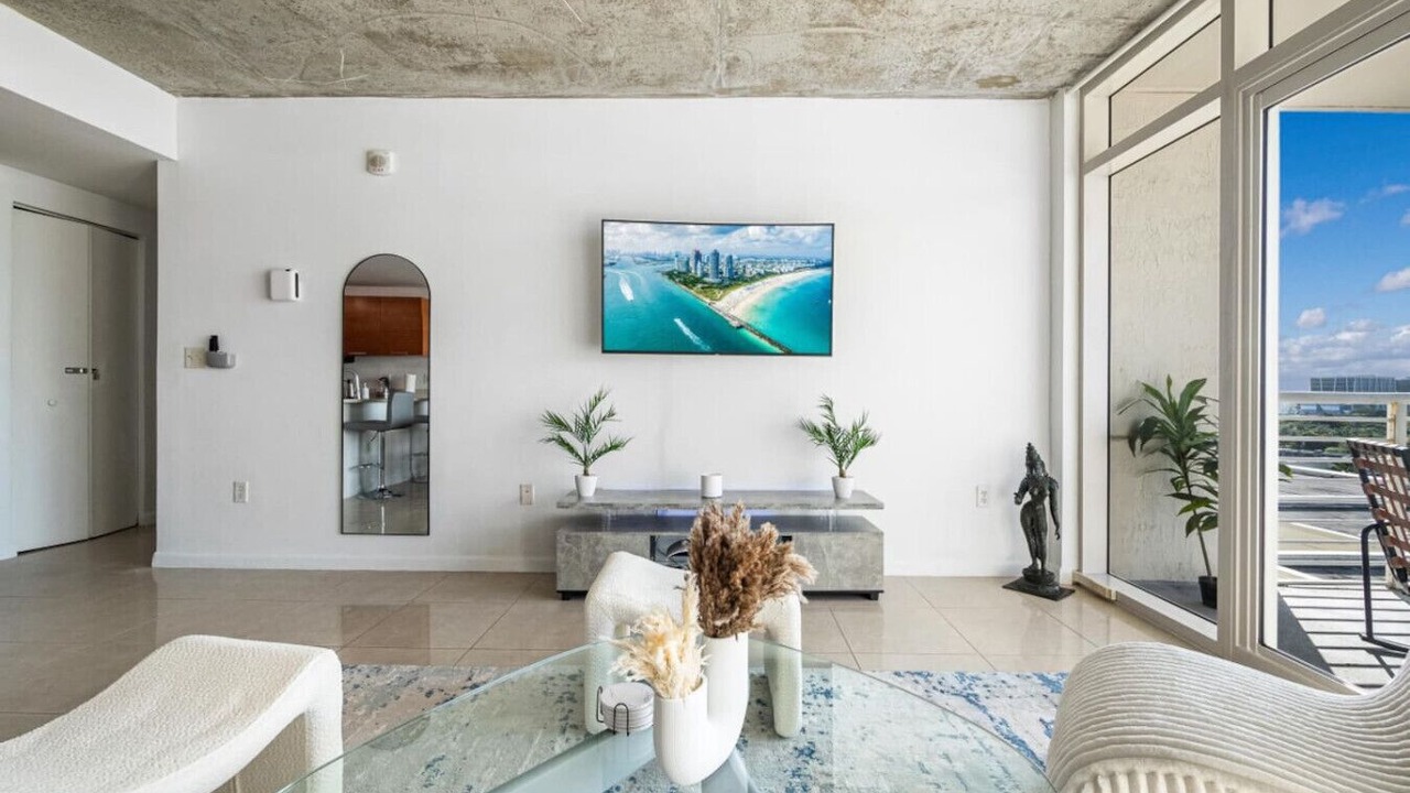Photo of Livingroom in Midtown