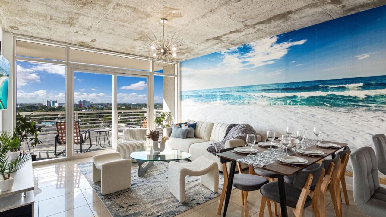 Photo of Livingroom in Midtown