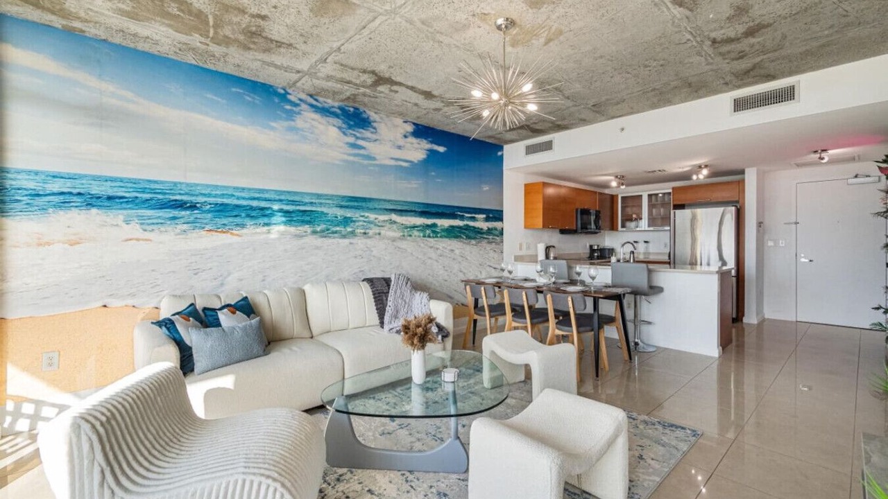 Photo of Livingroom in Midtown