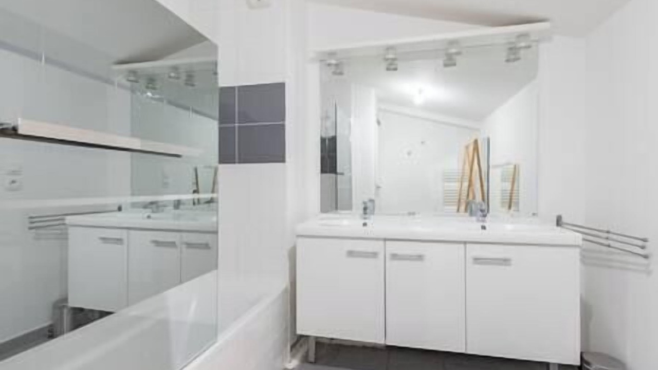Photo of Bathroom in Roseraie