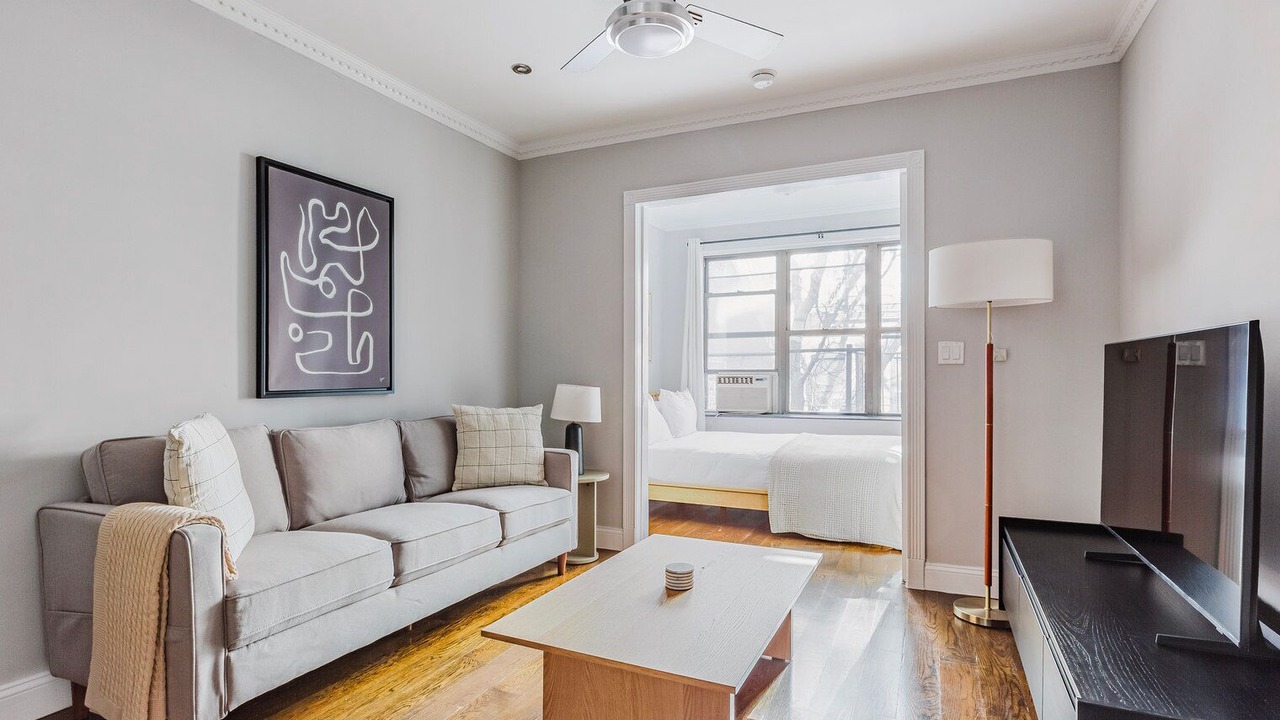 Photo of Livingroom in Rose Hill