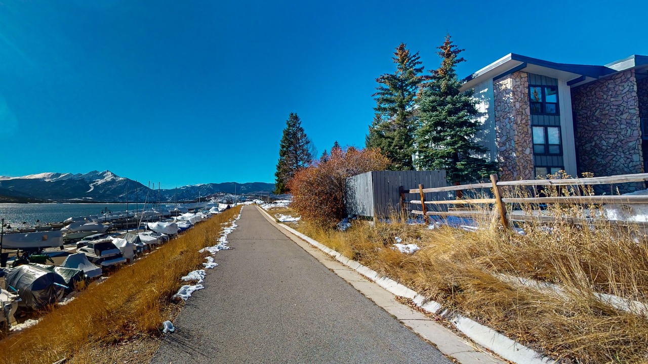 Photo of Others in Dillon