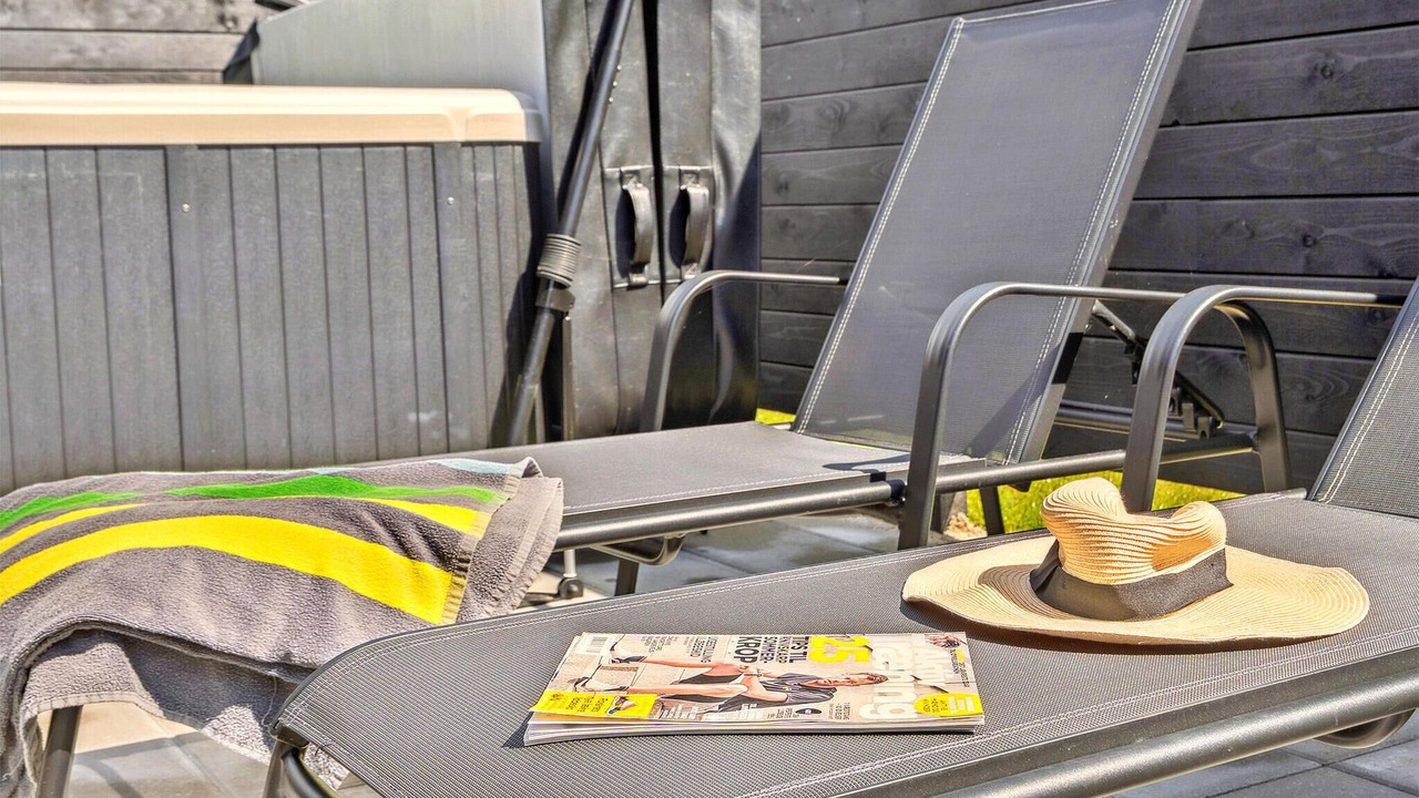 Photo of Others in Mommark Strand