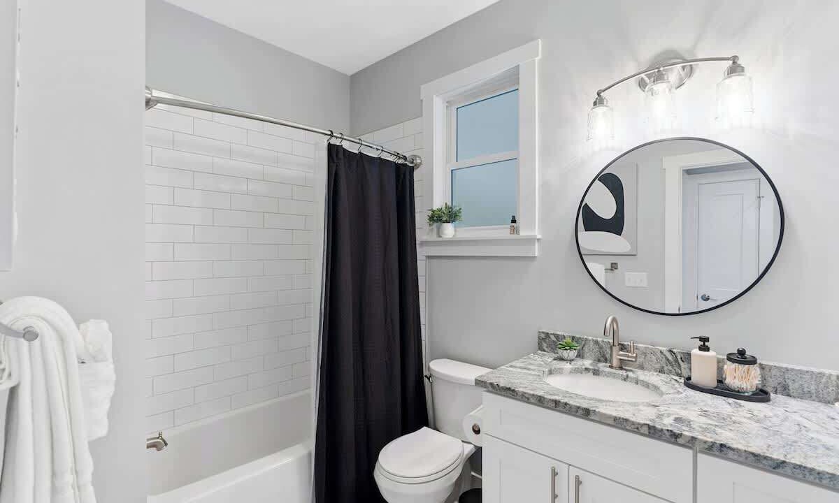 Photo of Bathroom in Swannanoa