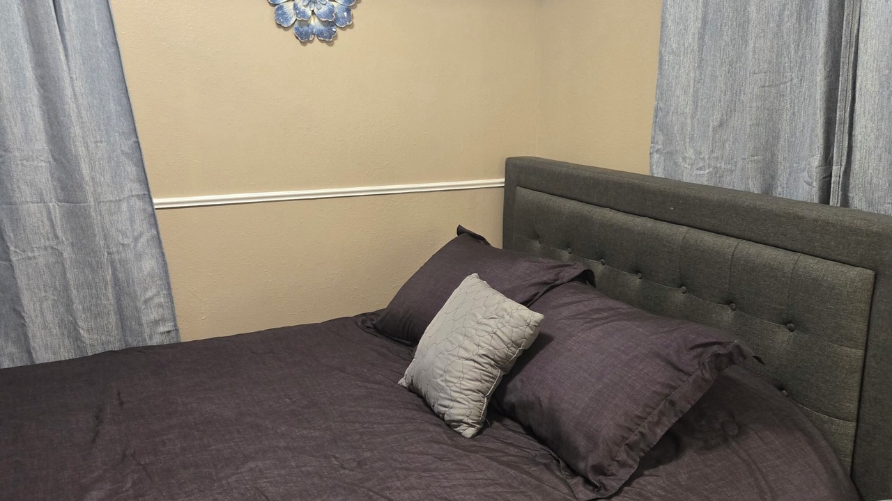 Photo of Bedroom in Atlanta