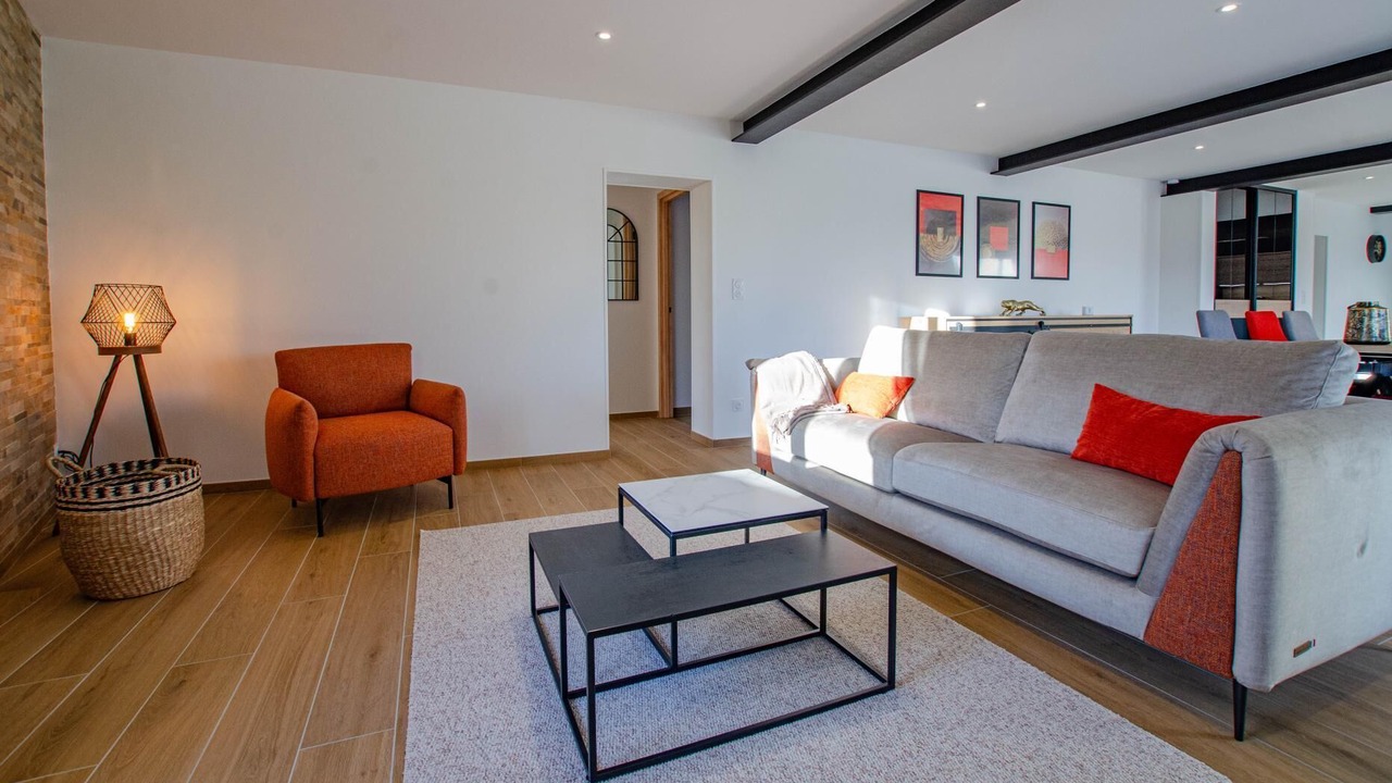 Photo of Livingroom in Bouranton