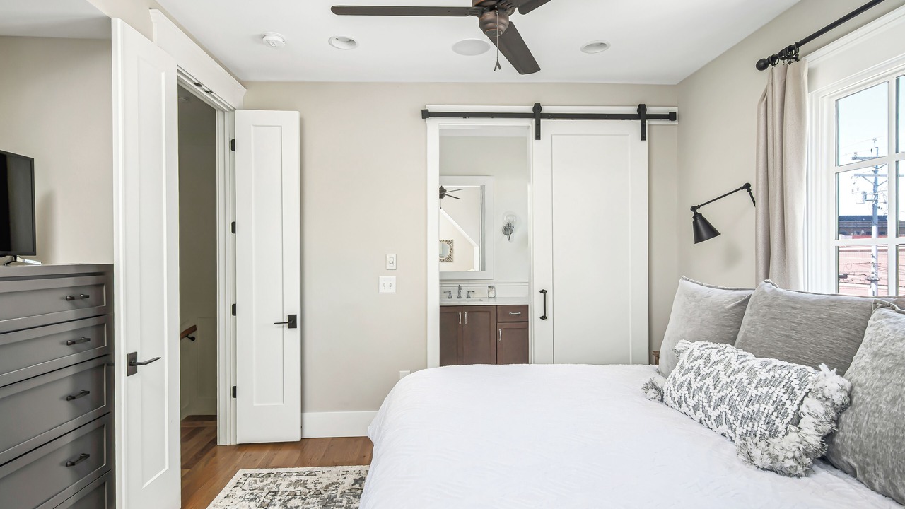 Photo of Bedroom in Historic Downtown Franklin