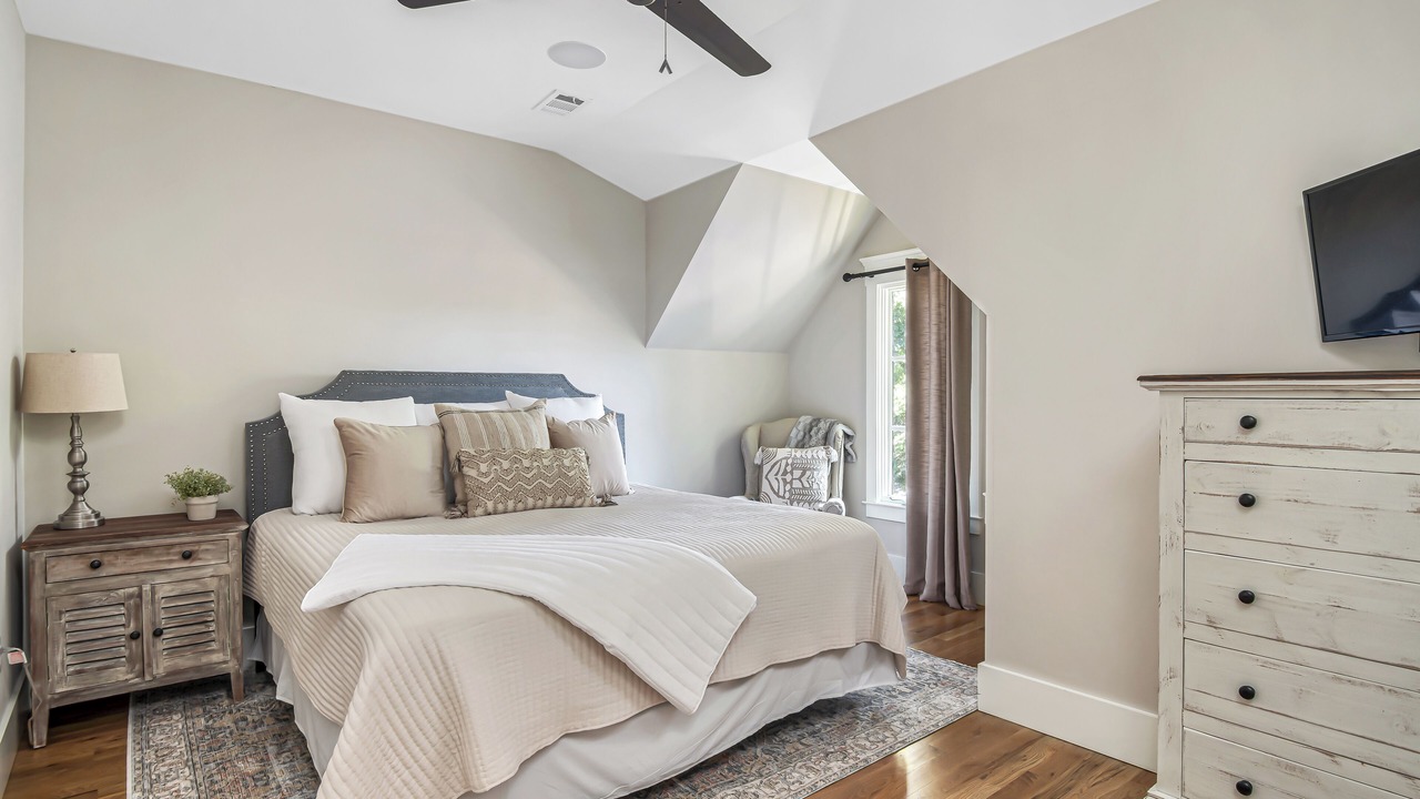 Photo of Bedroom in Historic Downtown Franklin