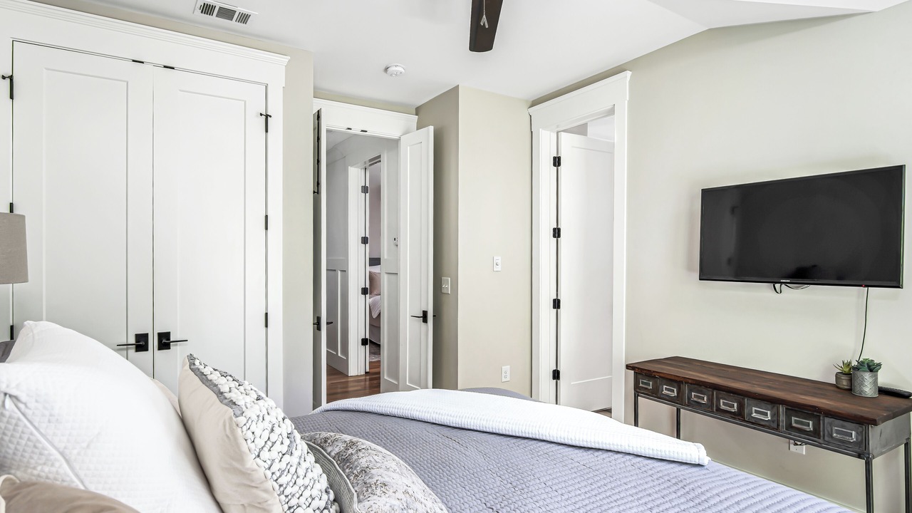 Photo of Bedroom in Historic Downtown Franklin