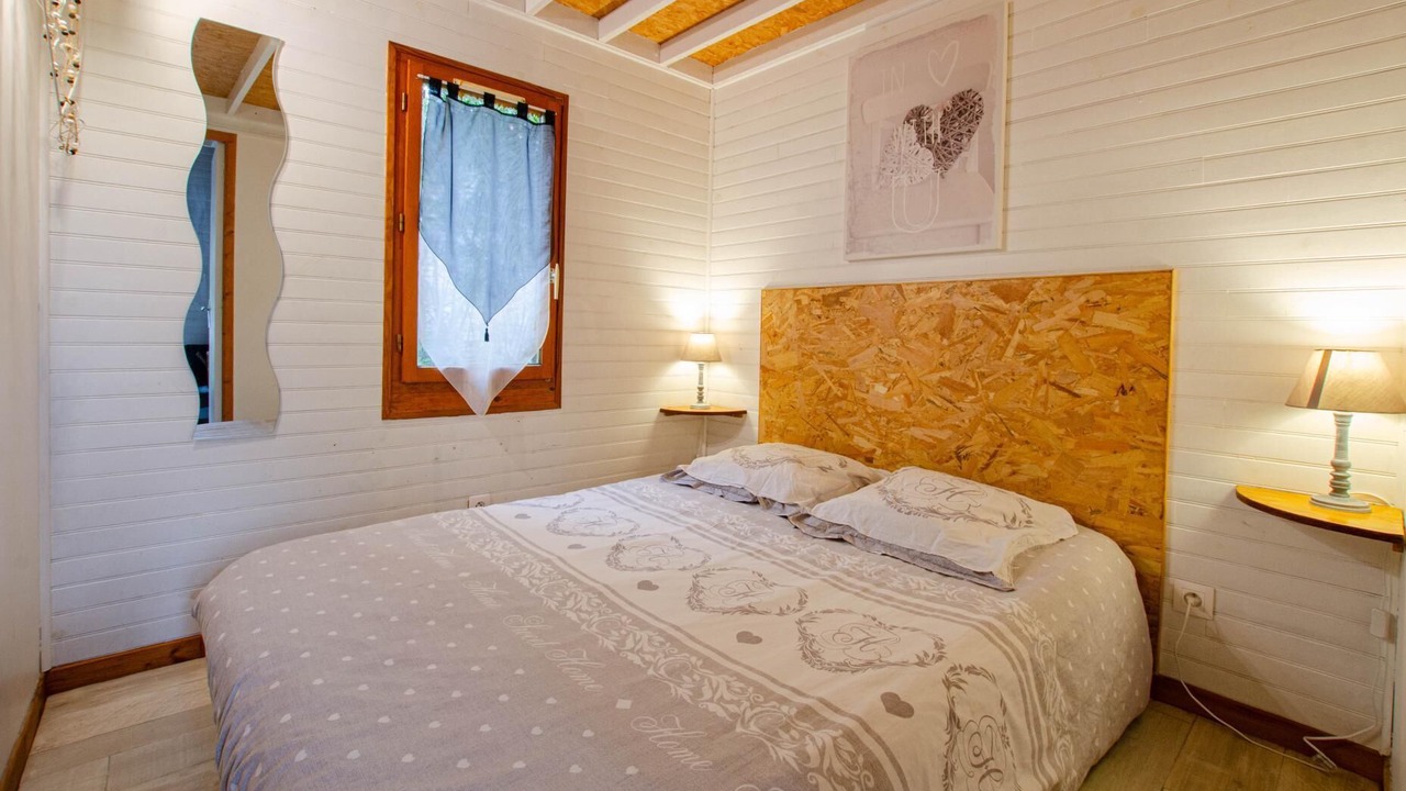 Photo of Bedroom in La Rothiere
