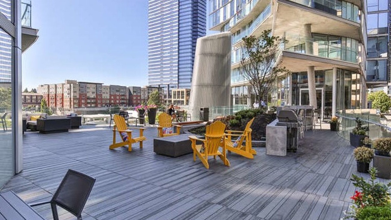 Photo of Patio Balcony in West Bellevue