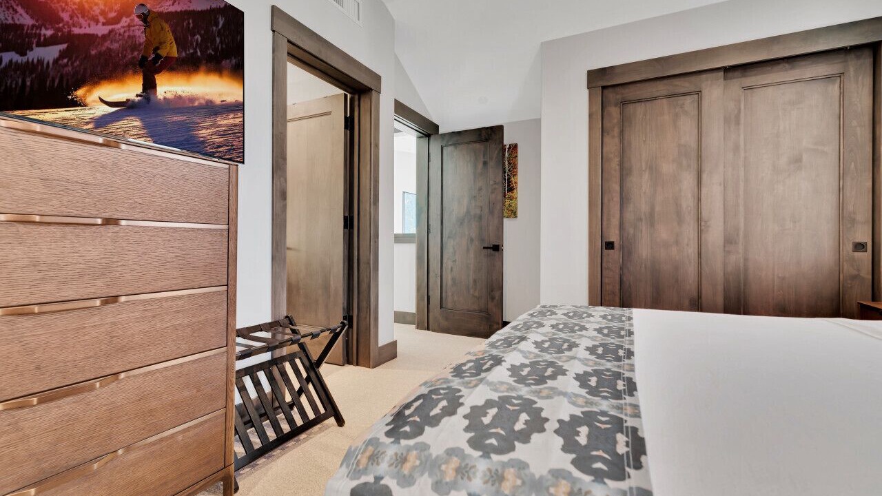 Photo of Bedroom in Avon