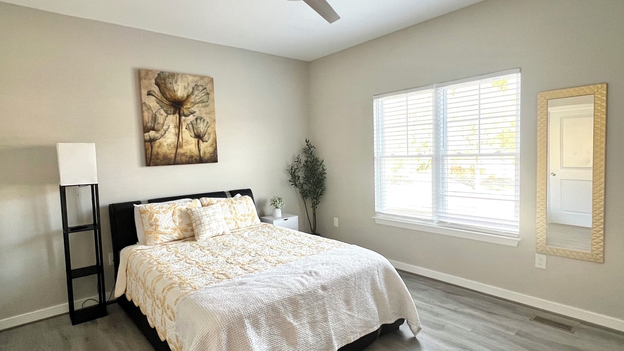 Photo of Bedroom in Reservoir
