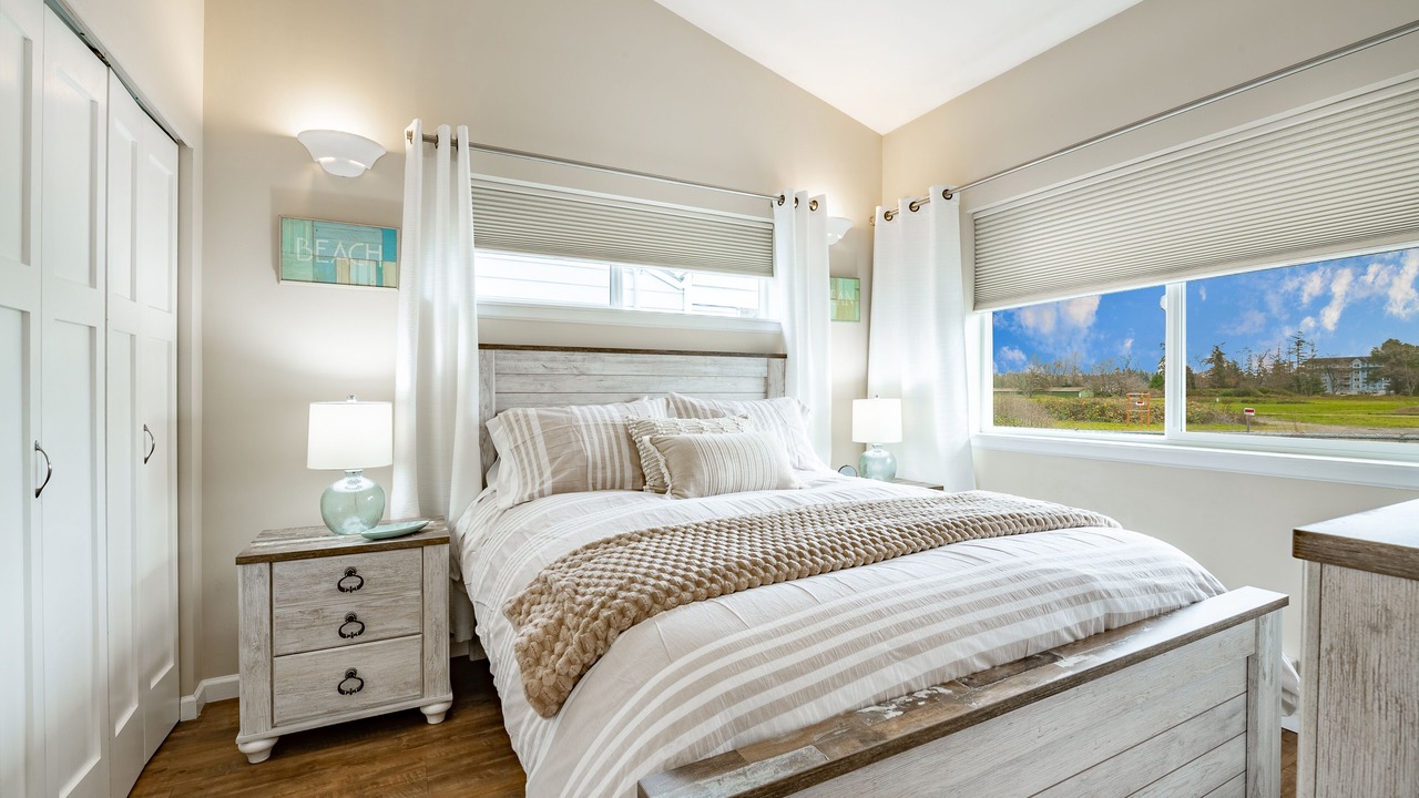 Photo of Bedroom in Birch Bay