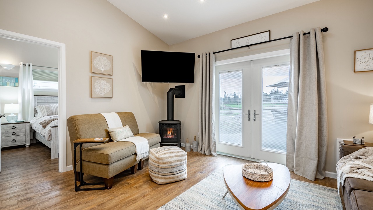 Photo of Bedroom in Birch Bay