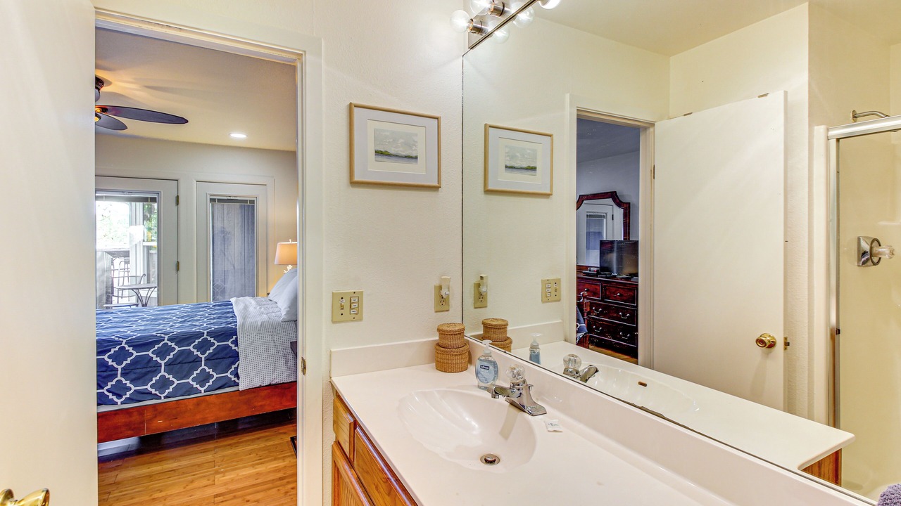 Photo of Bathroom in Mid America