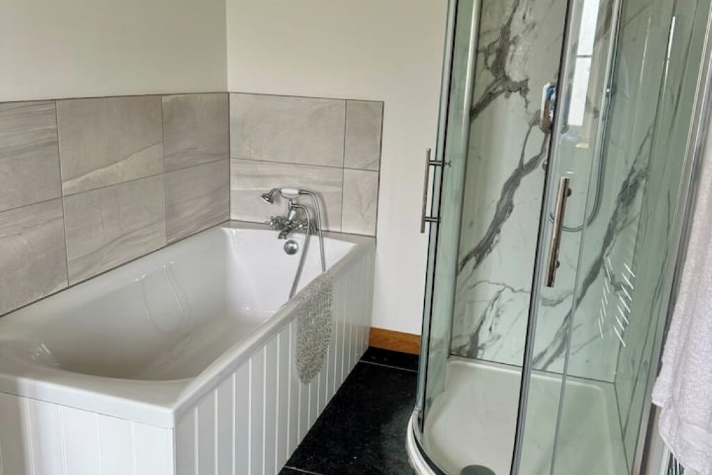 Photo of Bathroom in West Knoyle