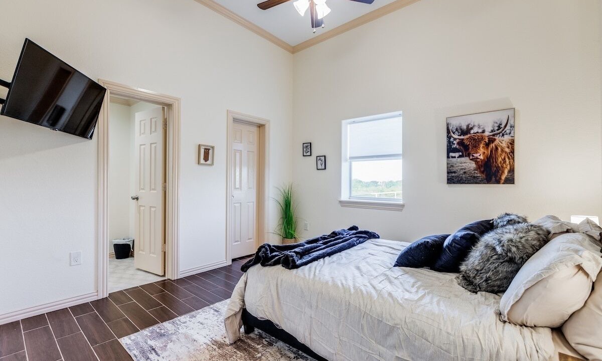 Photo of Bedroom in Weston